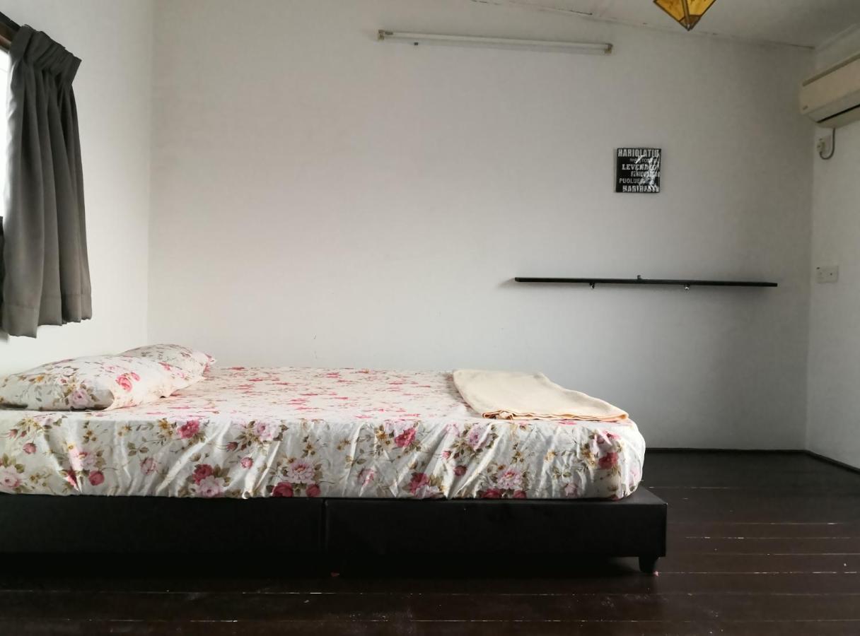 Hua Tang Homestay Ipoh Bagian luar foto