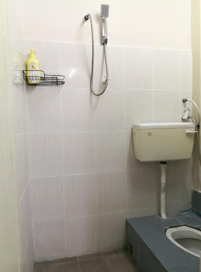 Hua Tang Homestay Ipoh Bagian luar foto
