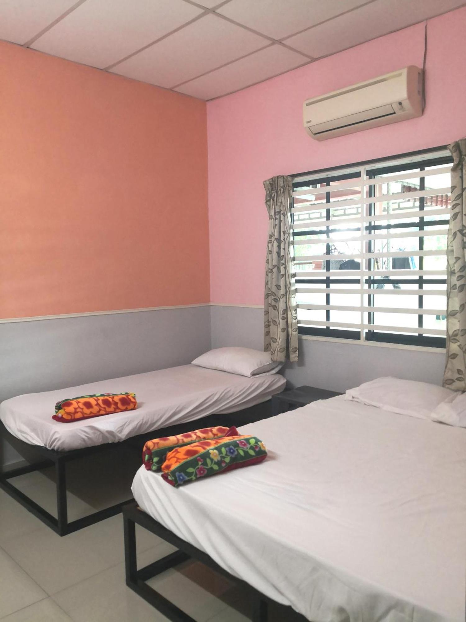 Hua Tang Homestay Ipoh Bagian luar foto