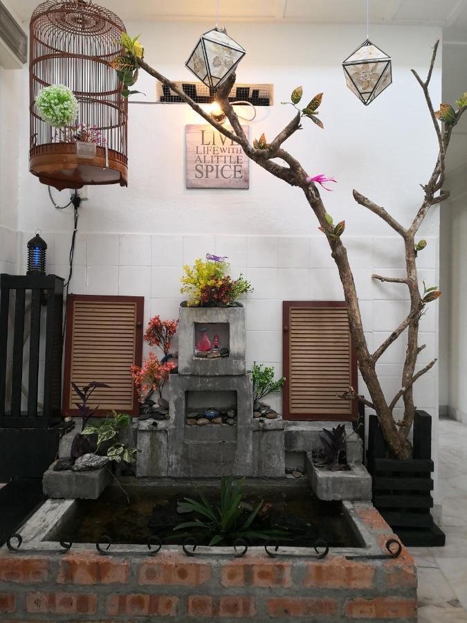 Hua Tang Homestay Ipoh Bagian luar foto